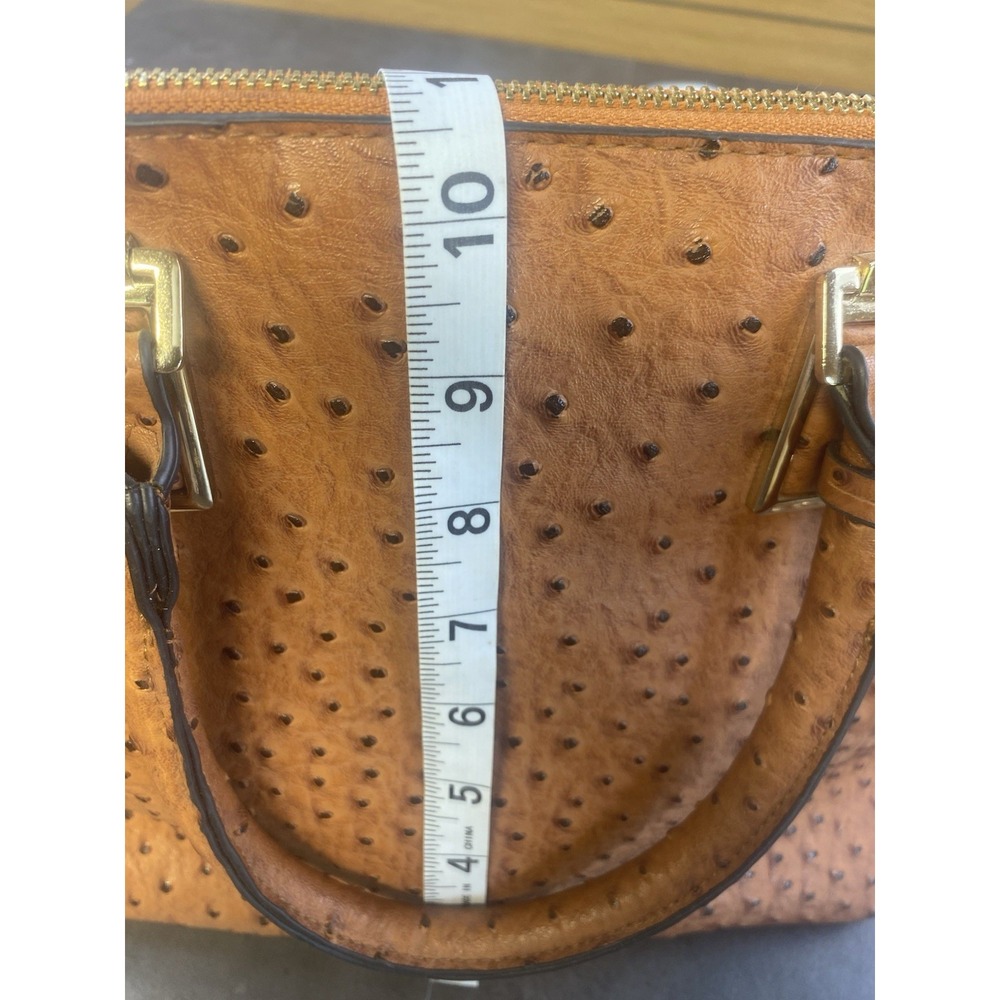 LA2LA Boutique Purse & Wristlet Wallet Faux Osterich Brown - Picture 11 of 11